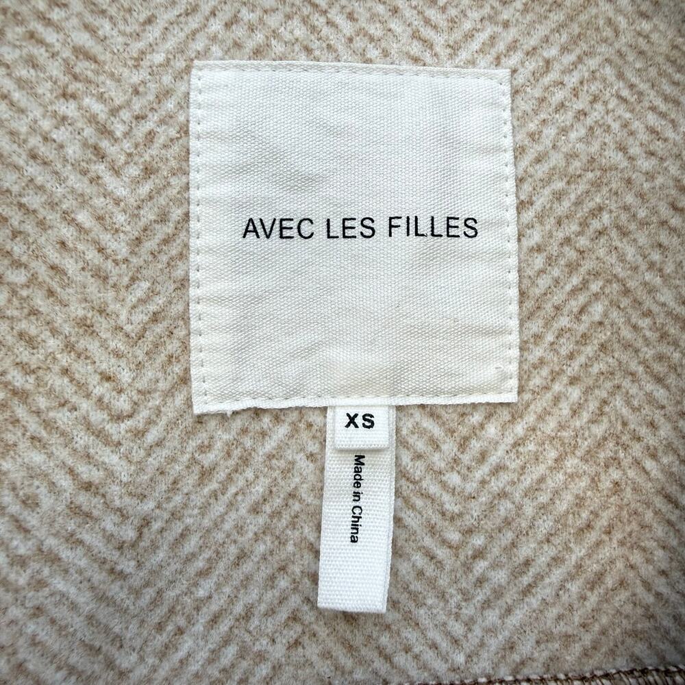 Avec Les Filles Shacket Women's XS Tan White Fall Jacket Cozy Fall Top EUC - Picture 6 of 11